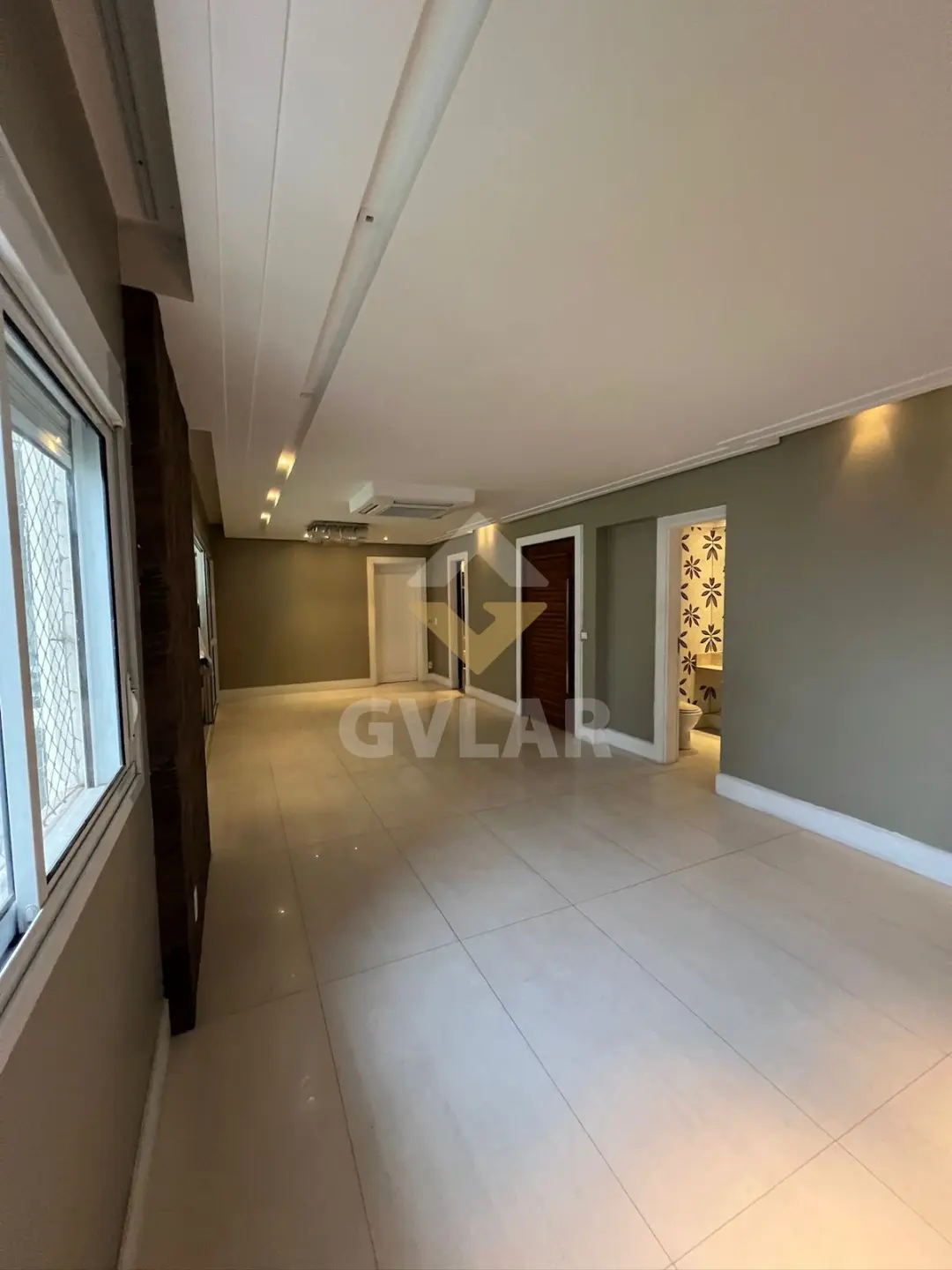 ALTO PADRÃO NA MOOCA | CONDOMÍNIO CLUBE | 4 SUÍTES | 4 VAGAS.