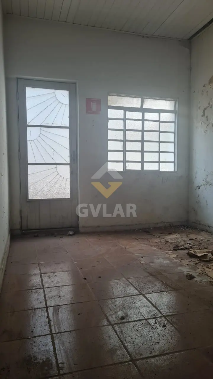 GALPÃO NA MOOCA COM 350M²