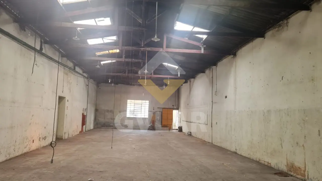 GALPÃO NA MOOCA COM 350M²