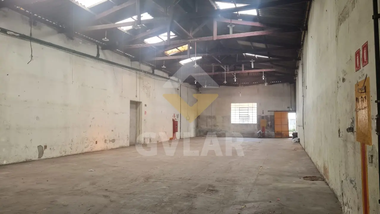 GALPÃO NA MOOCA COM 350M²