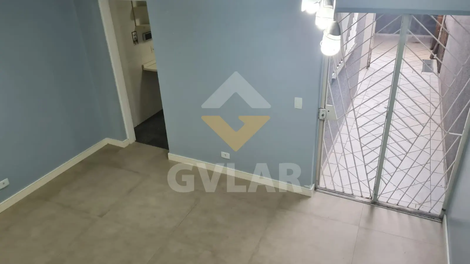 SOBRADO MODERNO À VENDA NA MOOCA - 3 QUARTOS E 1 SUÍTE.